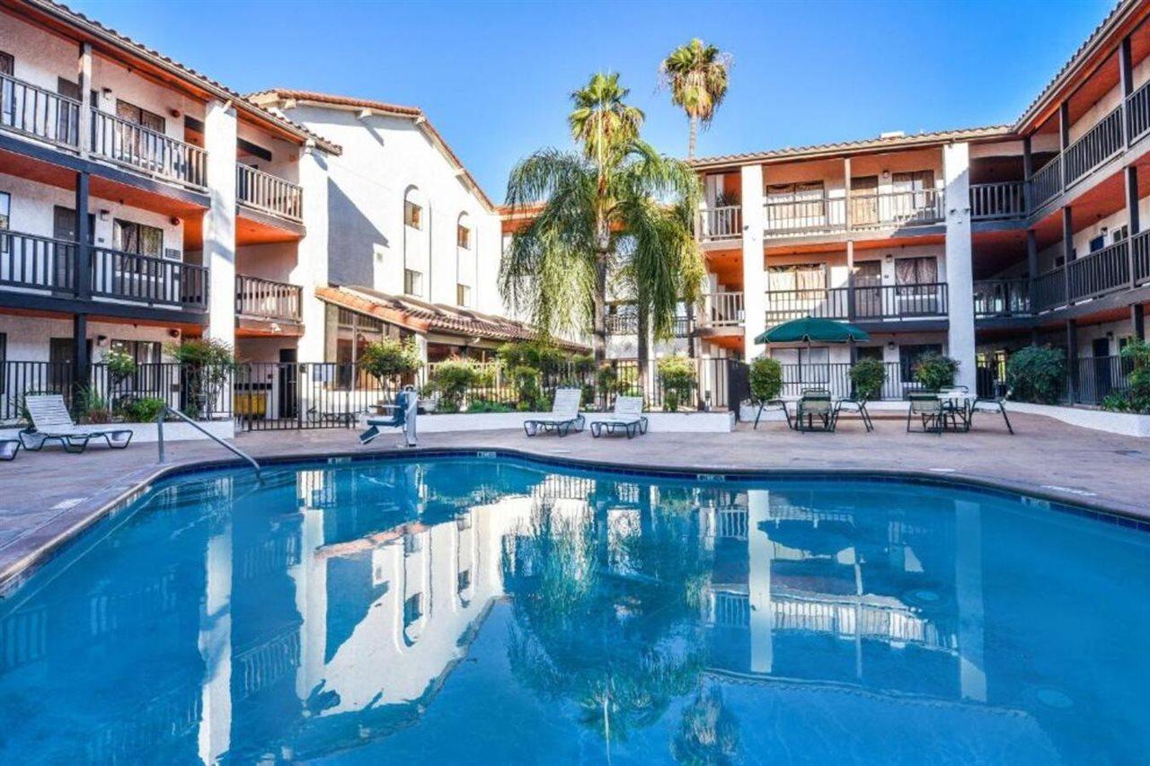 Motel 6-Ontario, CA - Convention Center - Airport Esterno foto