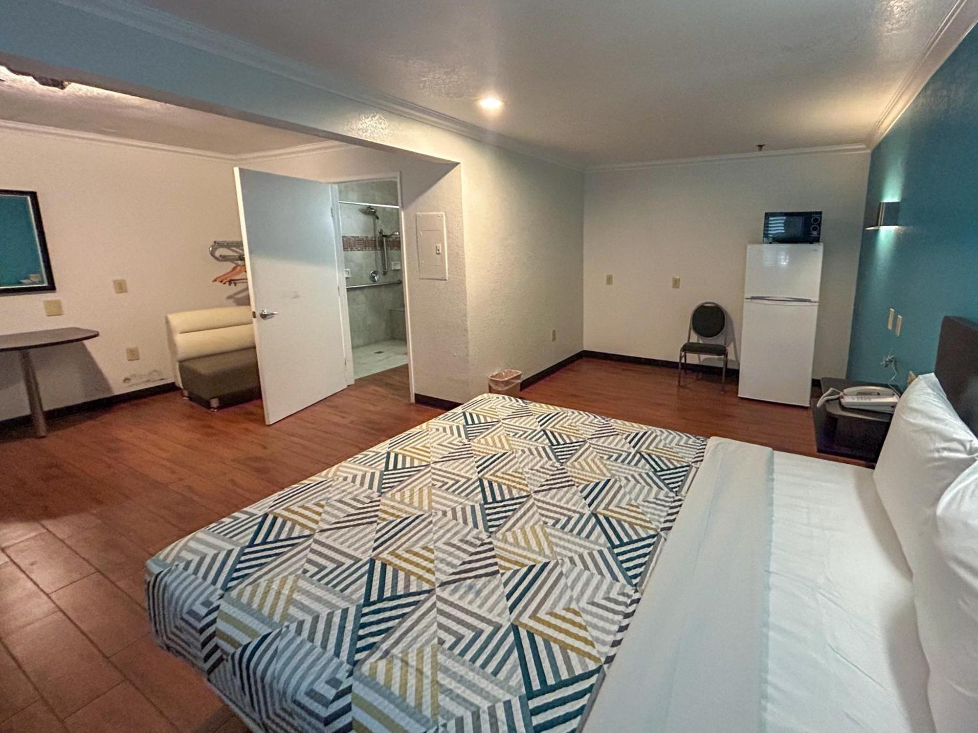 Motel 6-Ontario, CA - Convention Center - Airport Esterno foto