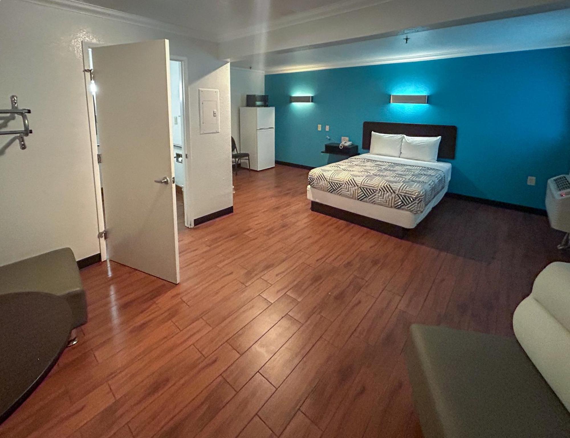 Motel 6-Ontario, CA - Convention Center - Airport Esterno foto