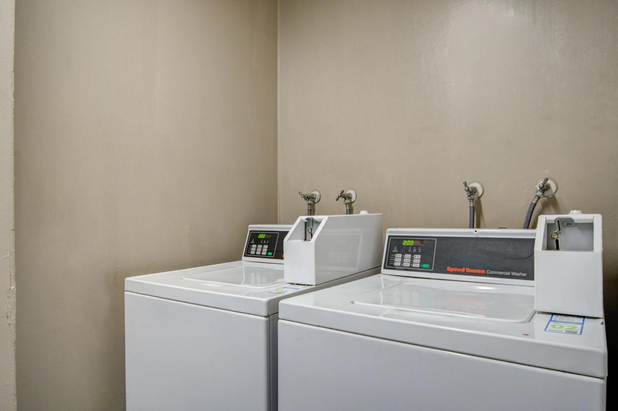 Motel 6-Ontario, CA - Convention Center - Airport Esterno foto