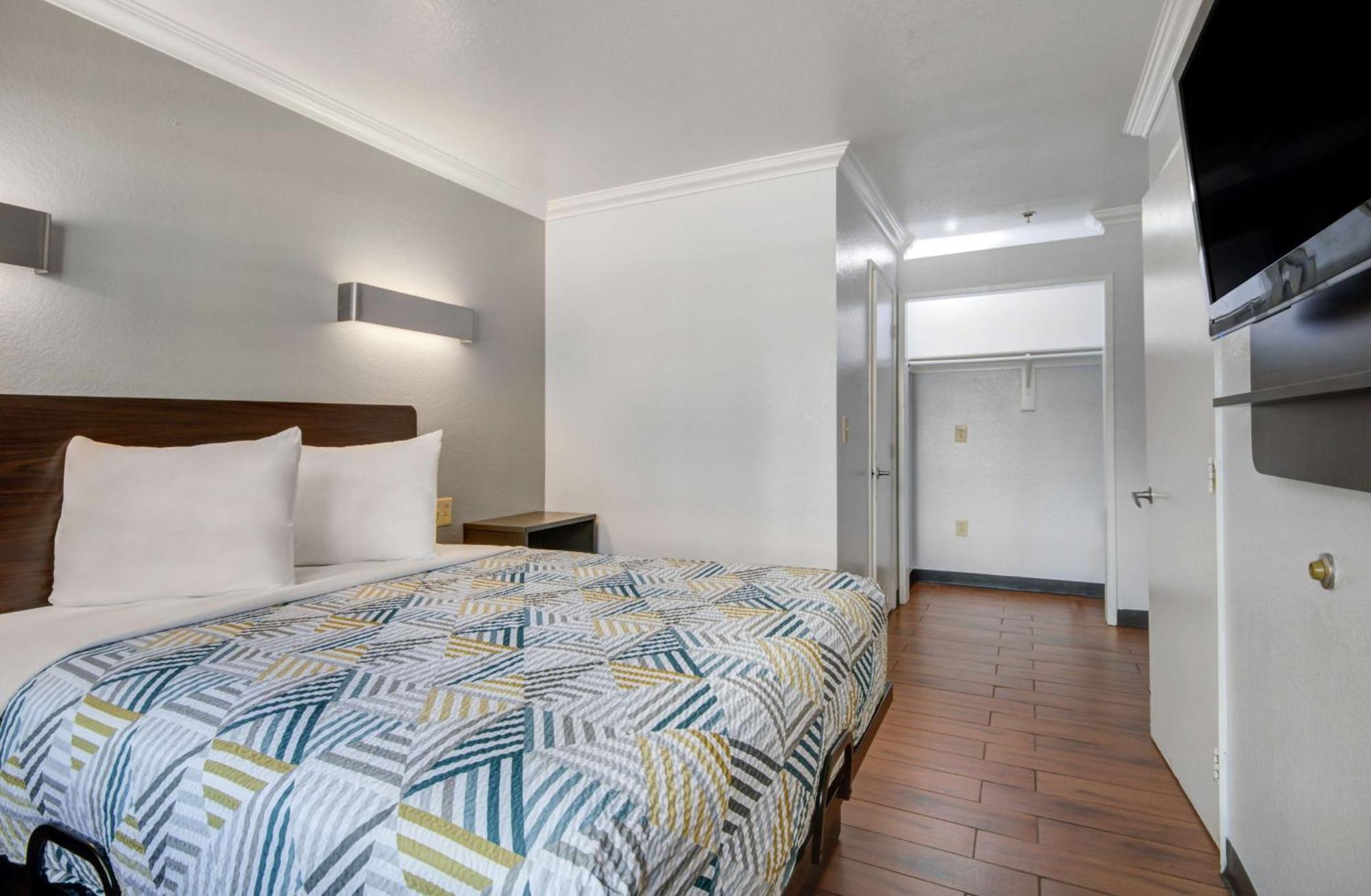 Motel 6-Ontario, CA - Convention Center - Airport Esterno foto