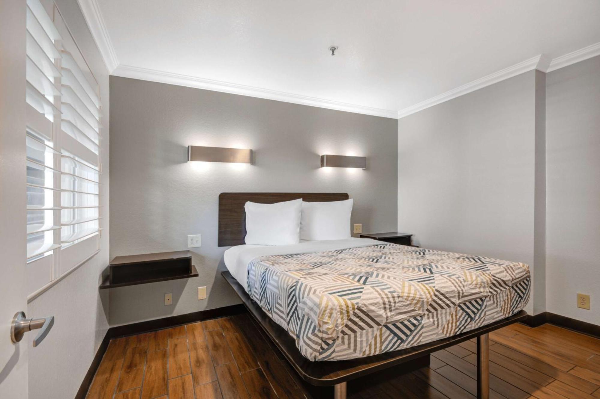 Motel 6-Ontario, CA - Convention Center - Airport Esterno foto
